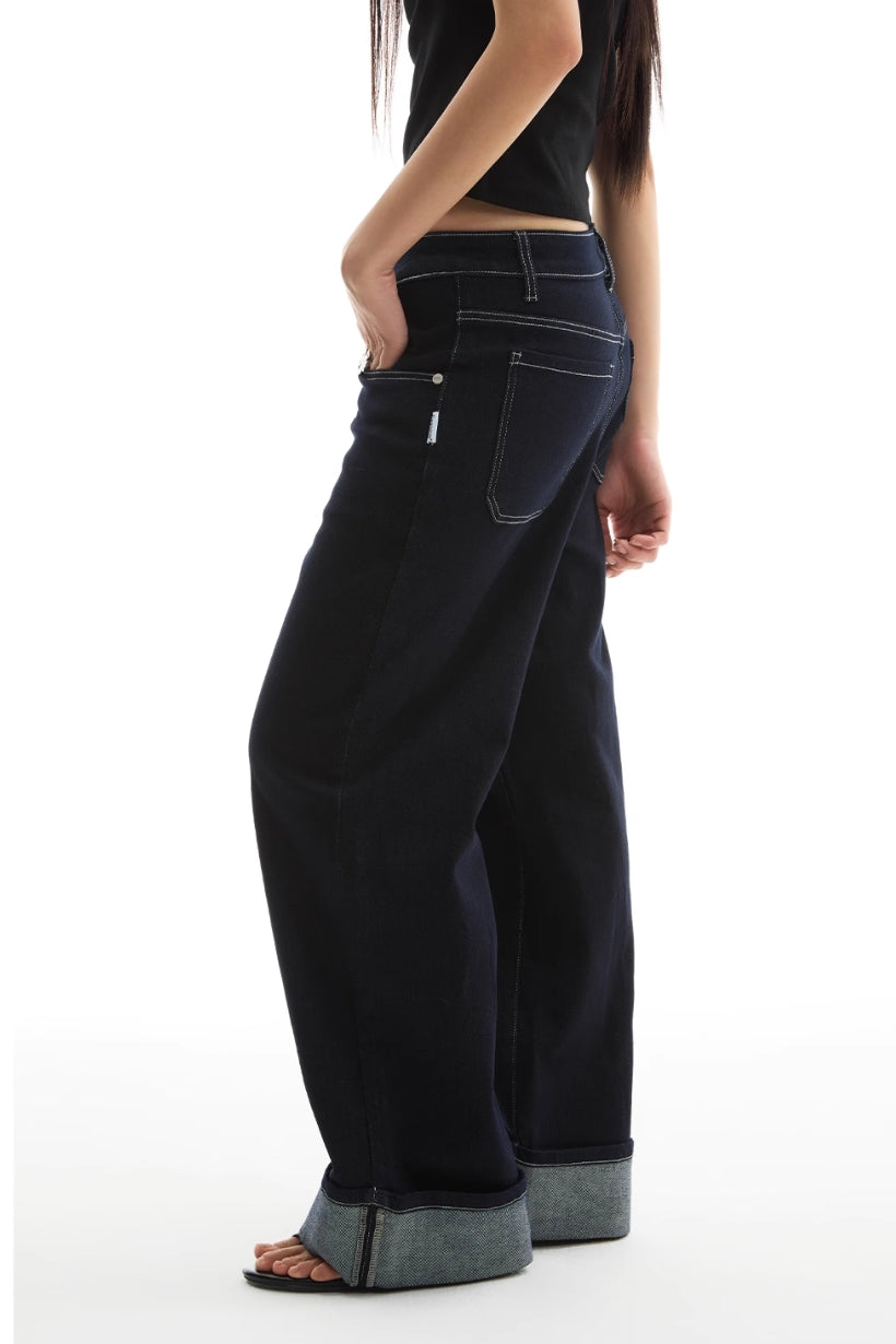 TOP FOLDED HEM STRAIGHT JEANS
