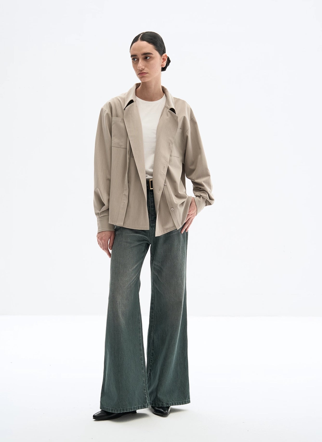 EMBROIDERED LOW-RISE TEAL JEANS