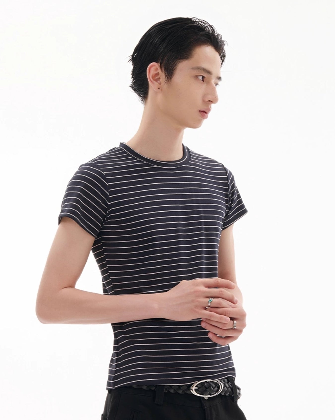 SLIM STRIPE EMBROIDERED TEE