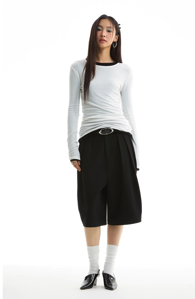 DOUBLE PANEL PLEATED SHORTS