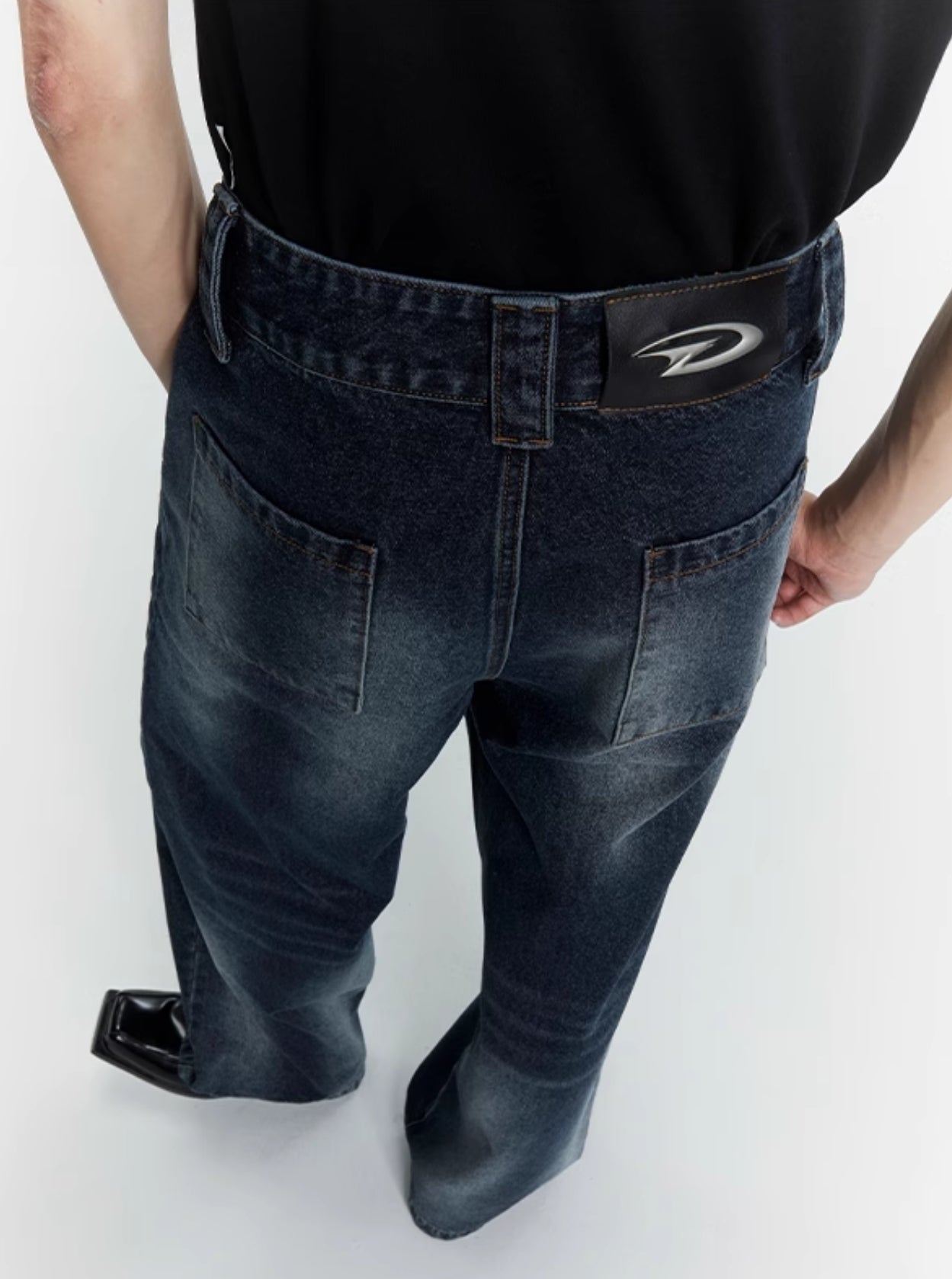 VERSATILE WASHED DENIM ESSENTIALS