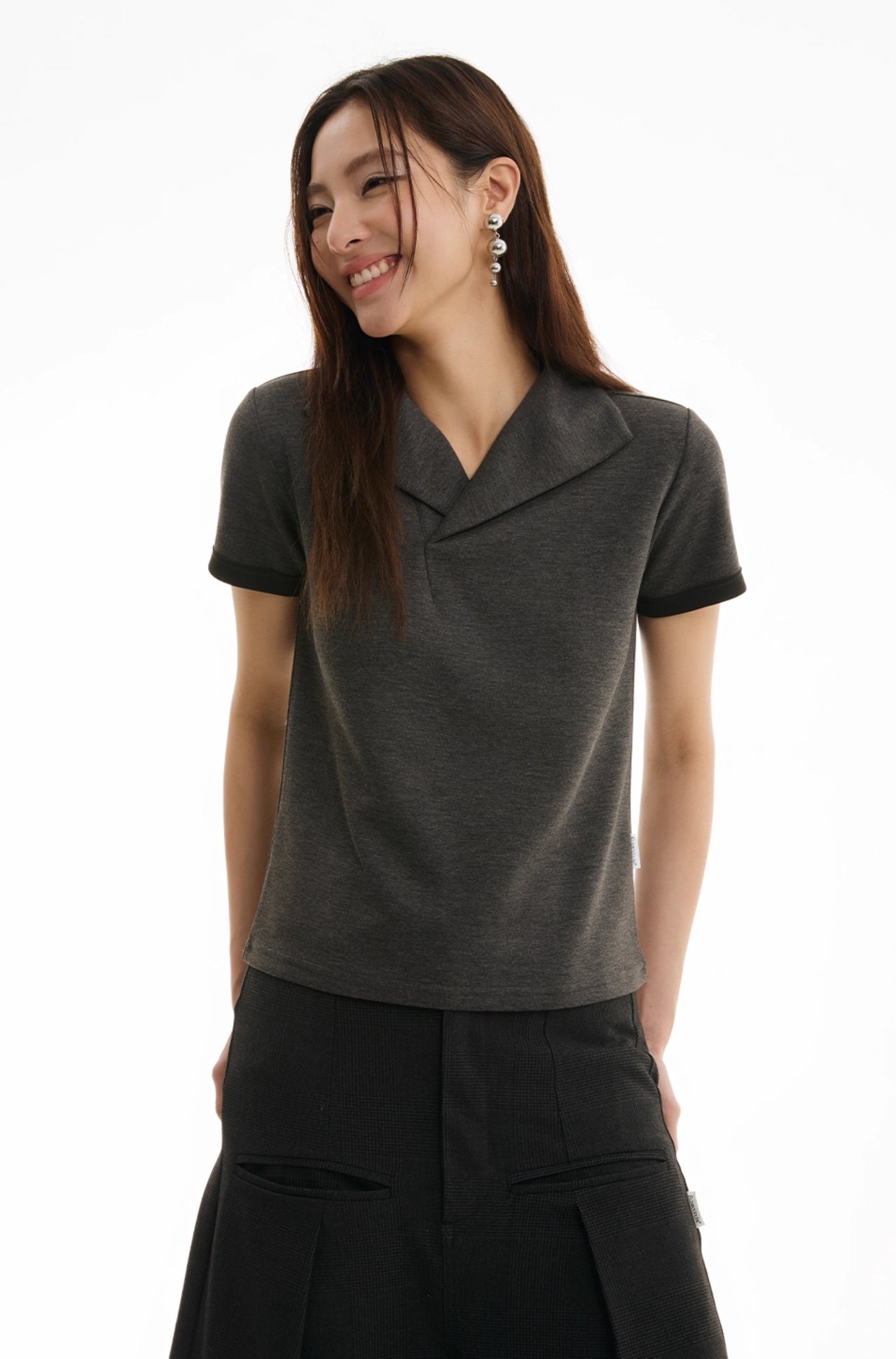 MINIMAL STRAIGHT SHOULDER AIR TEE