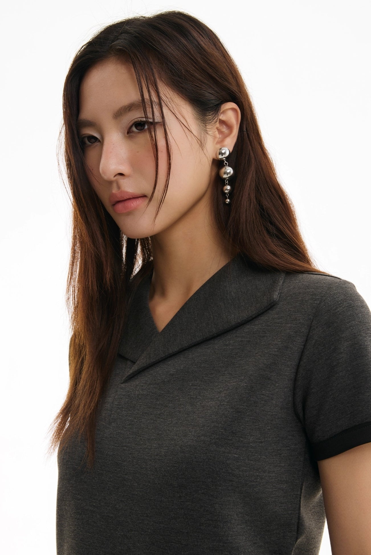 MINIMAL STRAIGHT SHOULDER AIR TEE