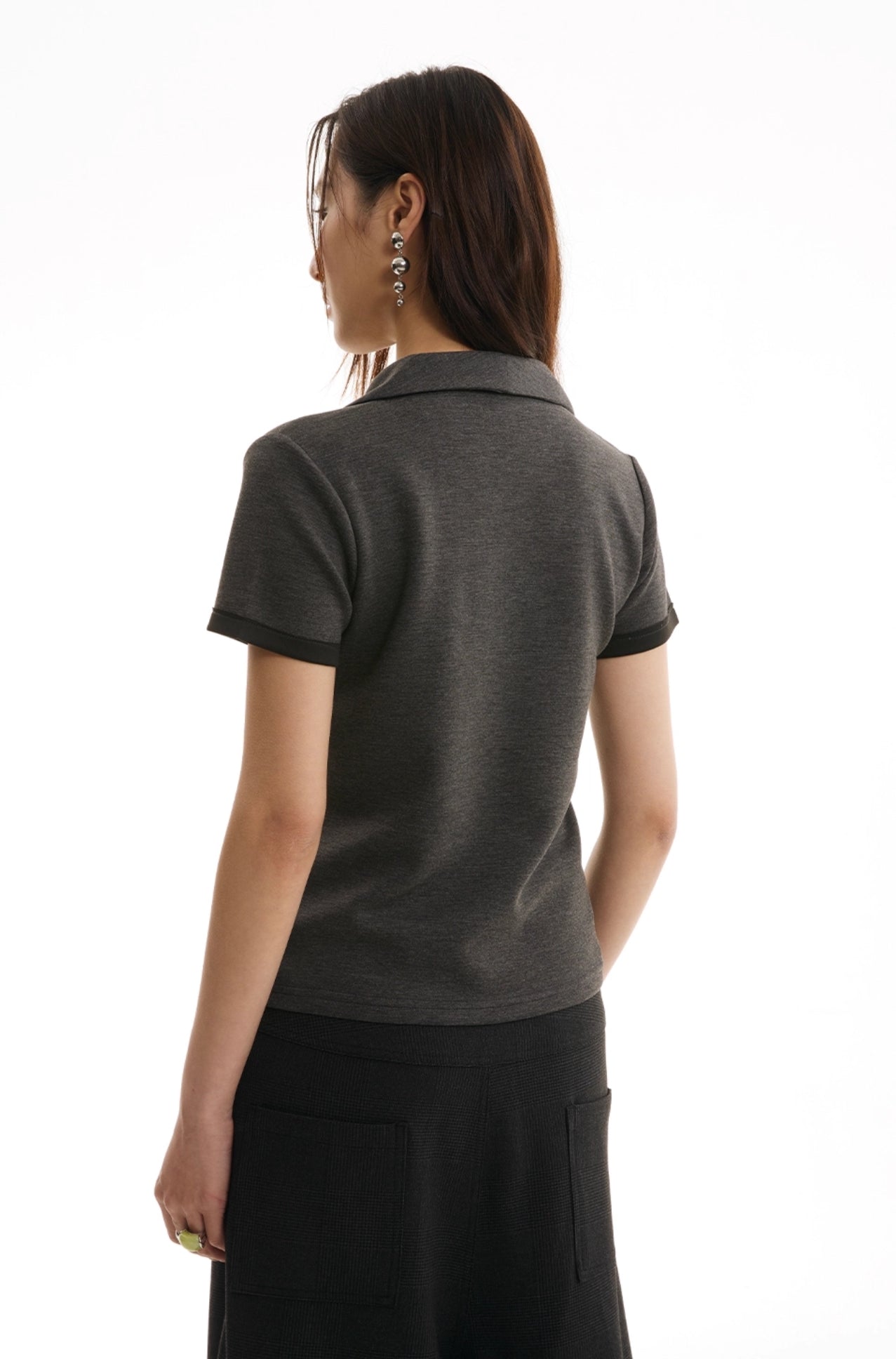 MINIMAL STRAIGHT SHOULDER AIR TEE