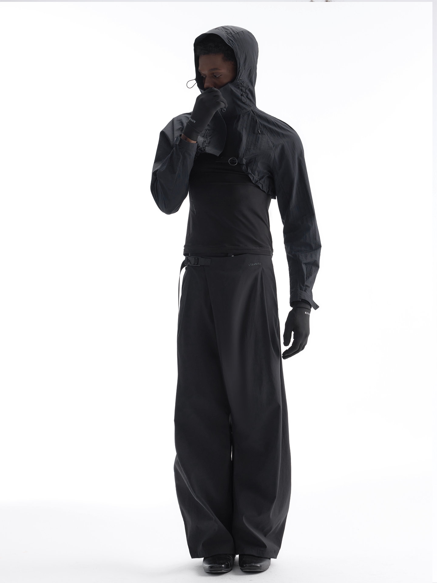 TORSION CUT TECH TROUSERS