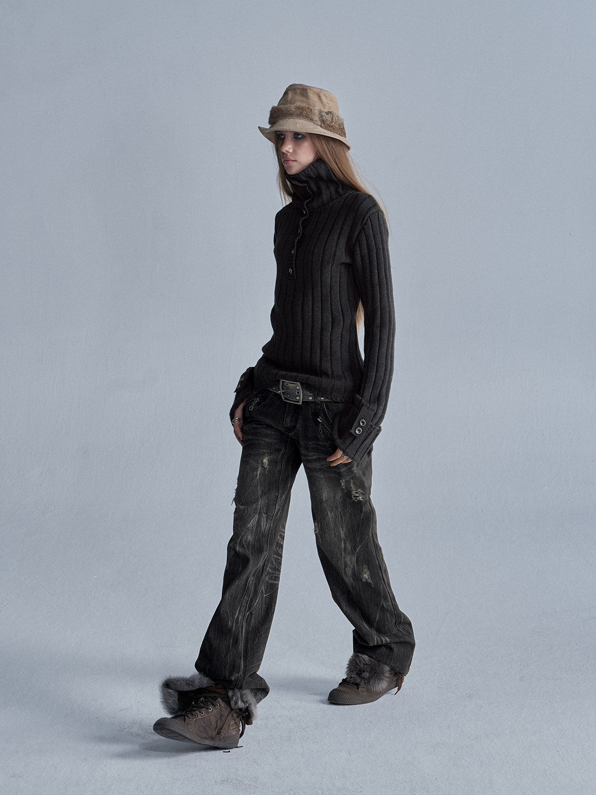 RIBBED STACKED HIGH NECK SWEATER