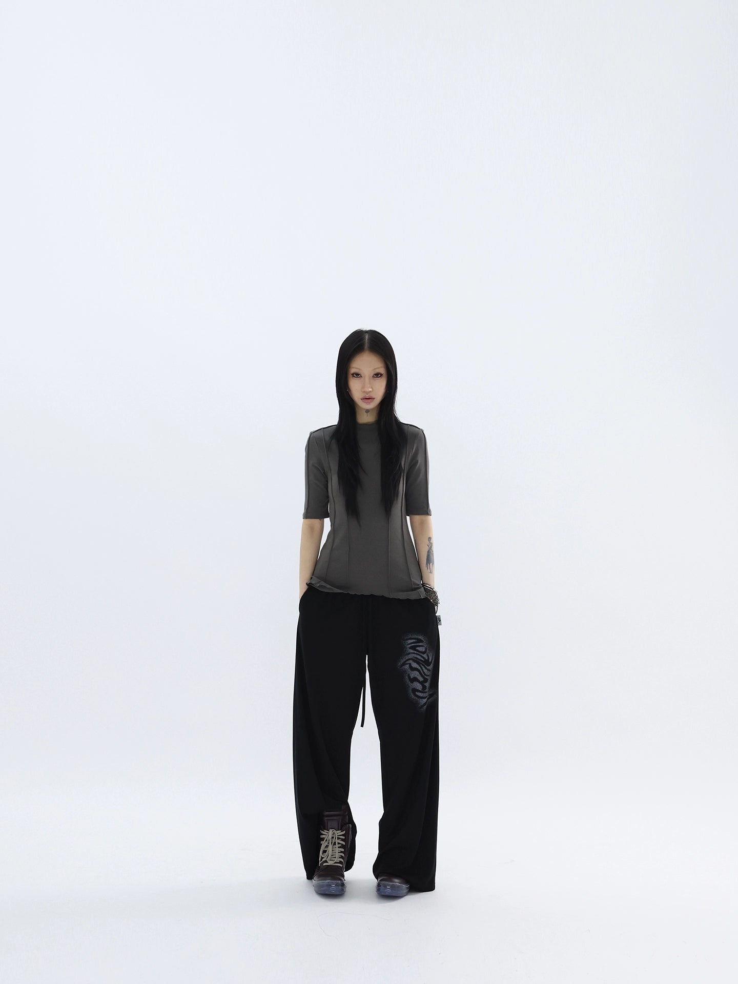 DRAPED CUPRO STRAIGHT PANTS