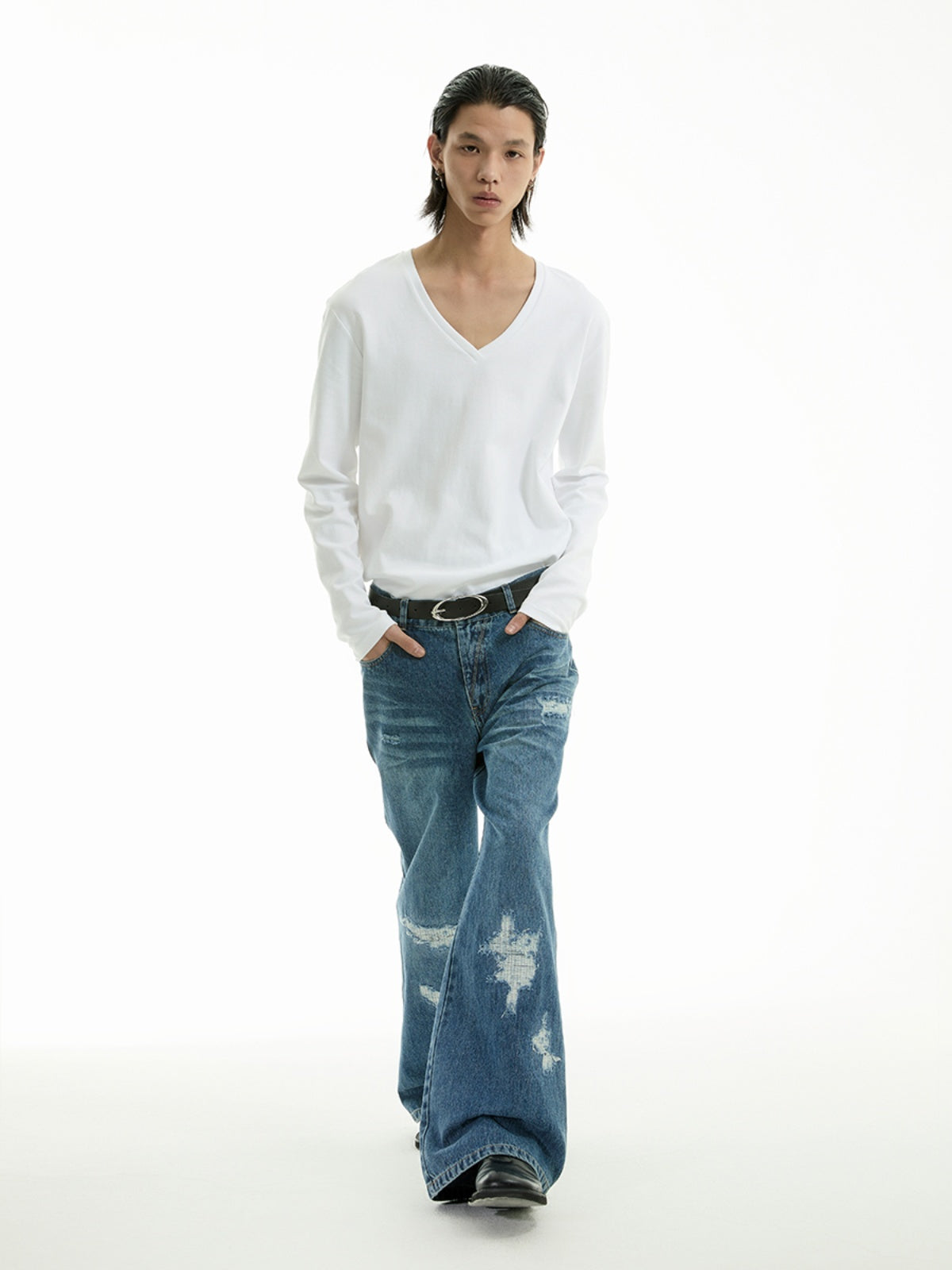 IRREGULAR PATCH CAT WHISKER JEANS