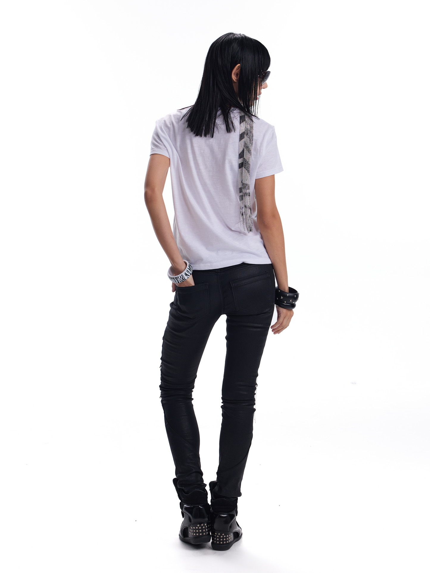 RHINESTONE FOIL V NECK TOP