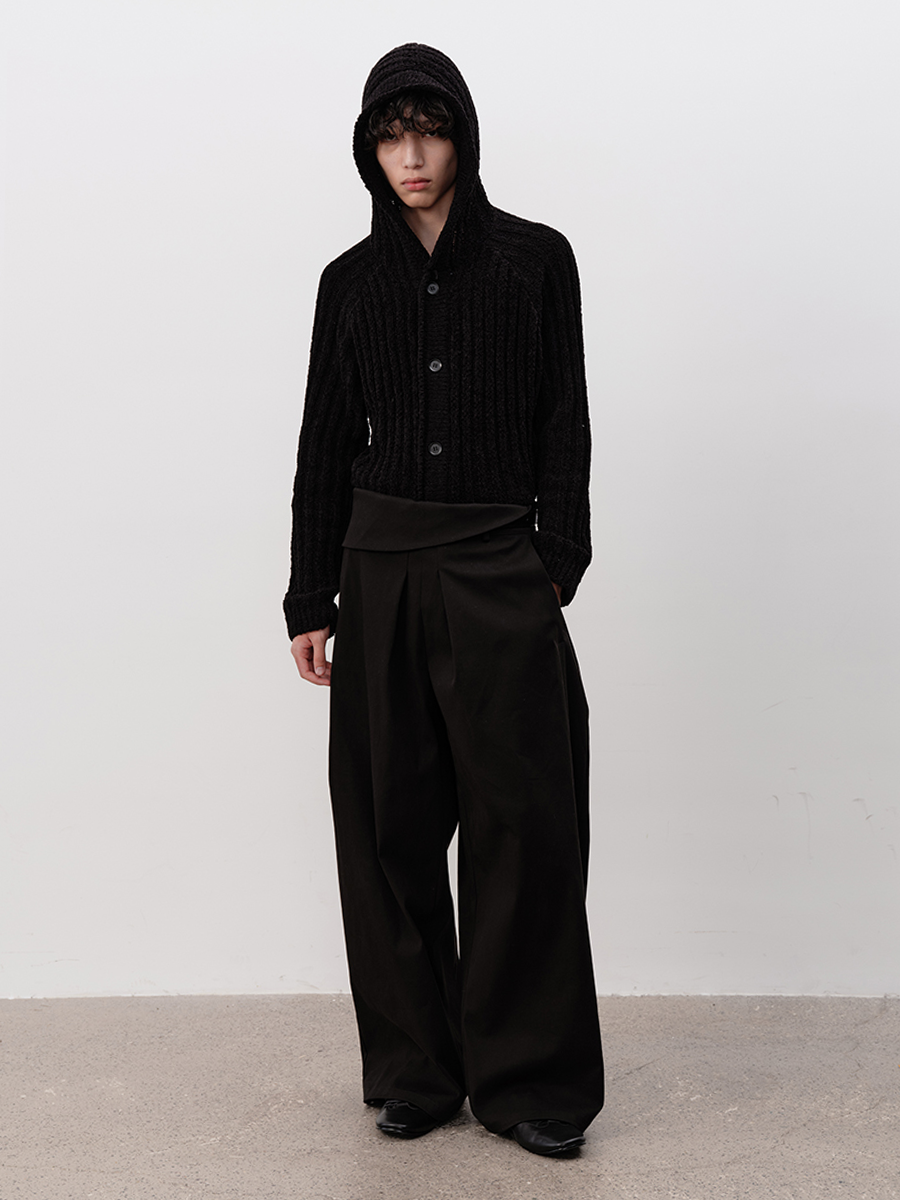 DOUBLE PLEAT LOOSE TROUSERS