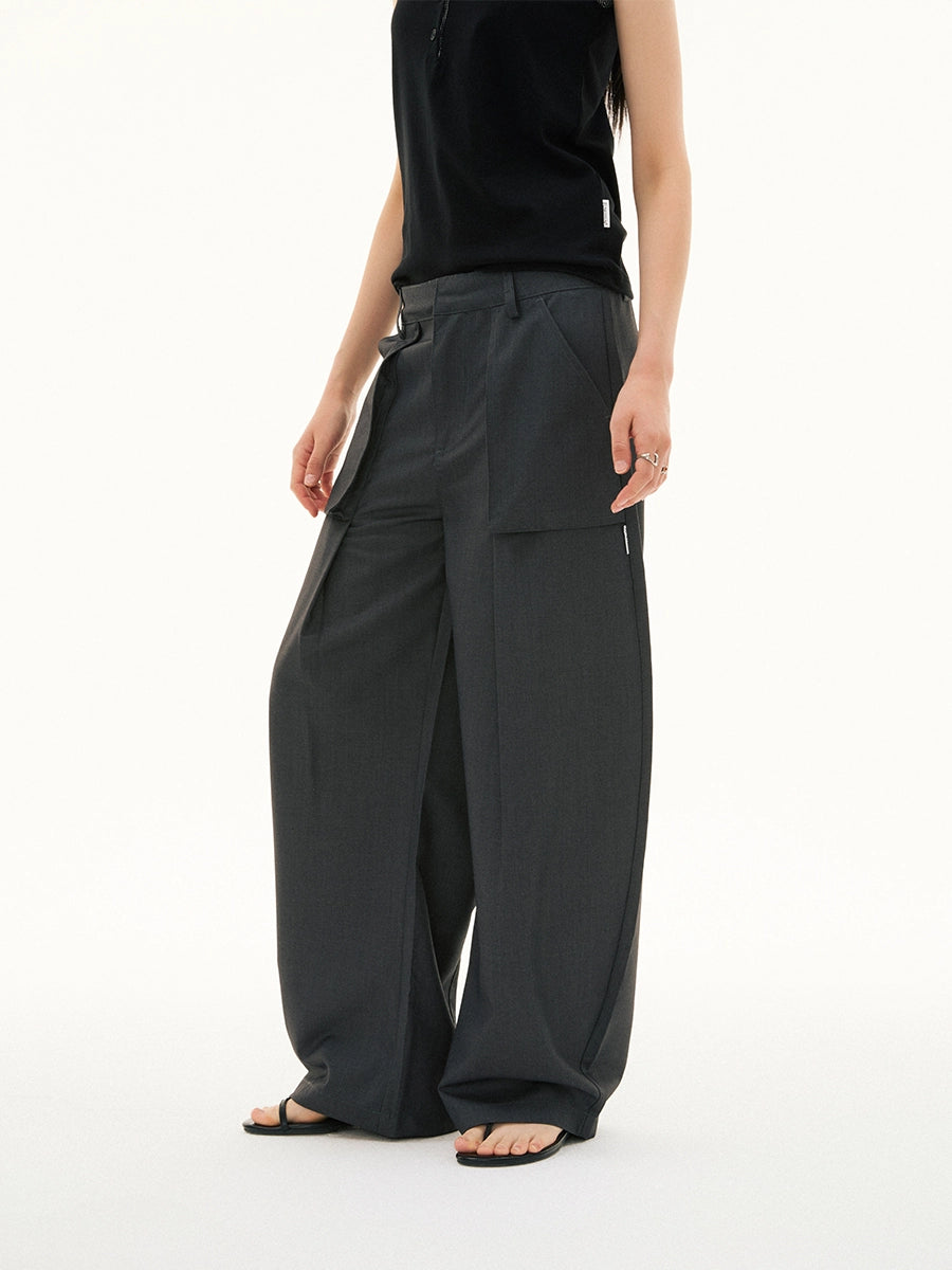 PATCH POCKET BANANA PANTS