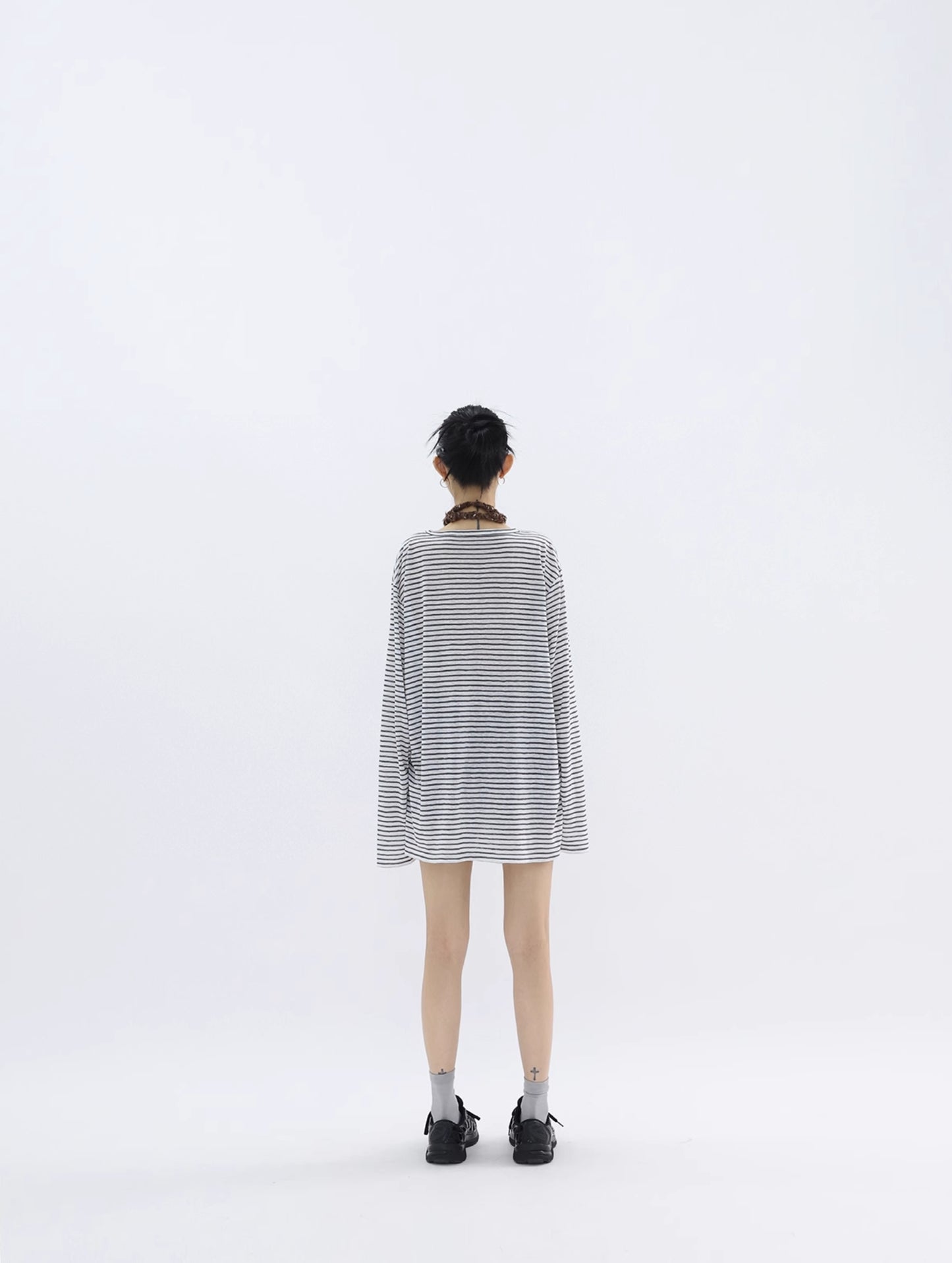 SILENT SHOUT SHEER COVER SHIRT