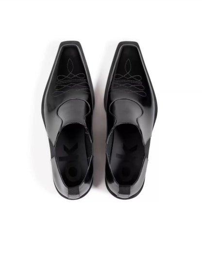 EL PASO EMBROIDERED FLOWER LOAFERS