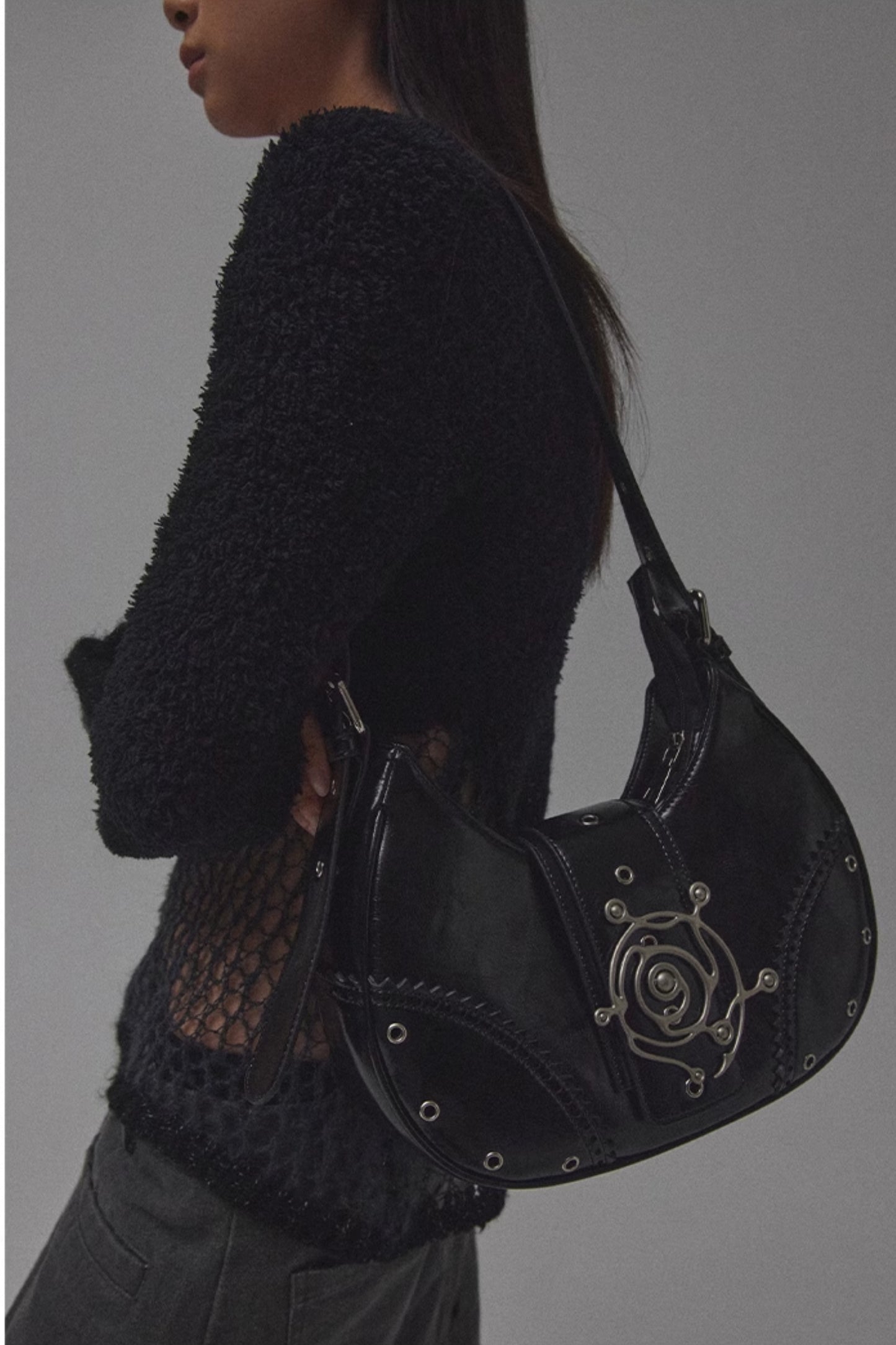 SWIRL CRESCENT UNDERARM BAG