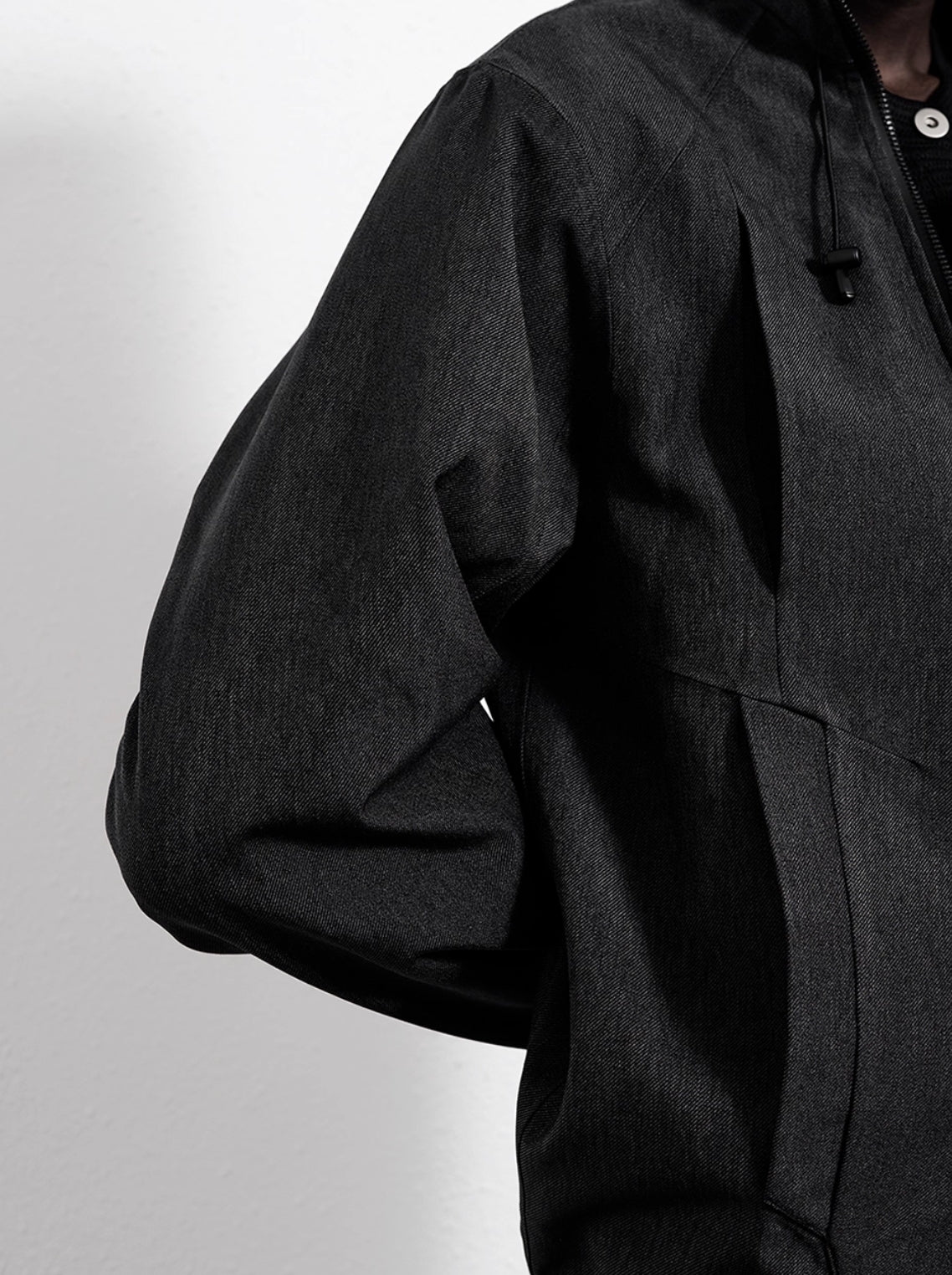 LAMINATED SIDE ZIP DENIM JACKET