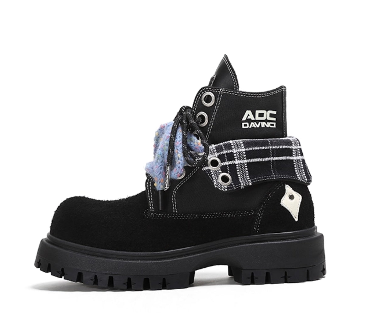 LACE UP Y2K CHUNKY BOOTS