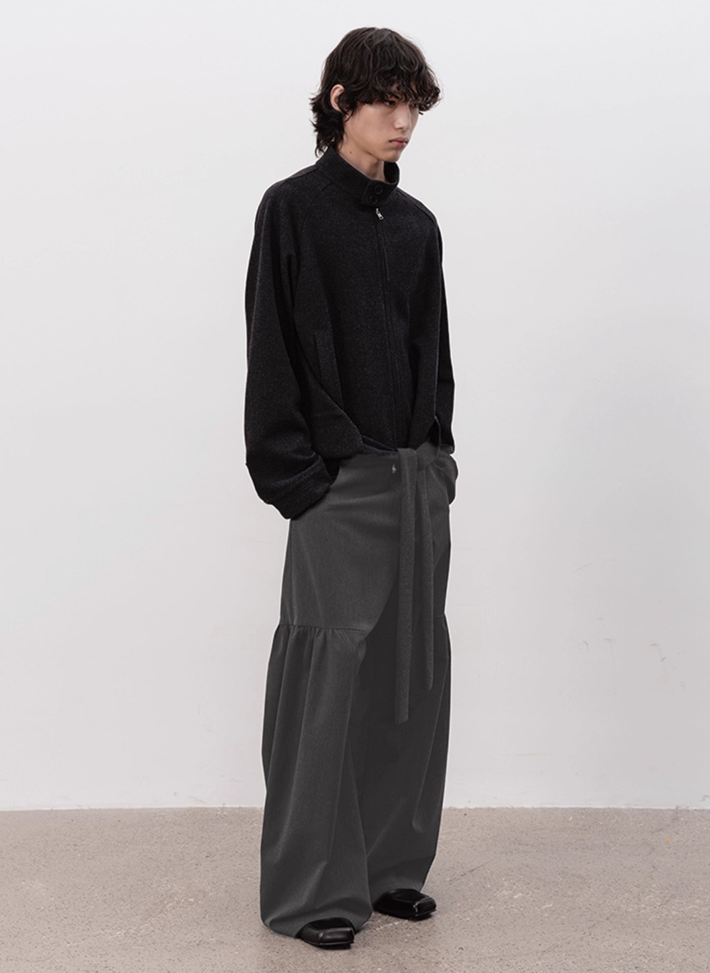 WOOL-BLEND SIDE PLEAT TAILORED PANTS