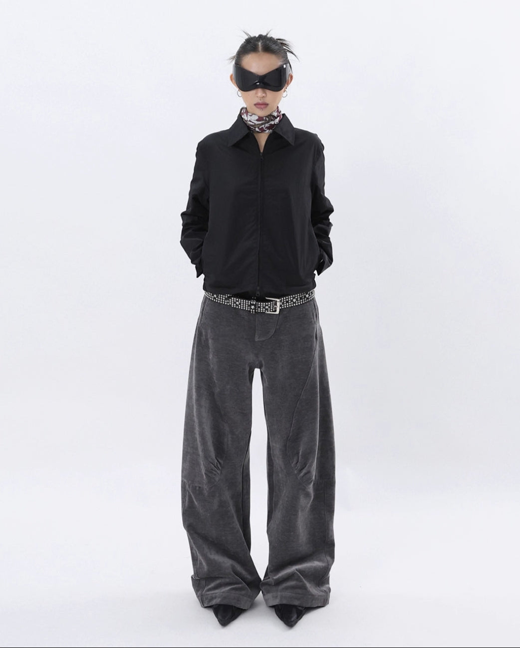 CURVED CHENILLE DESIGN PANTS