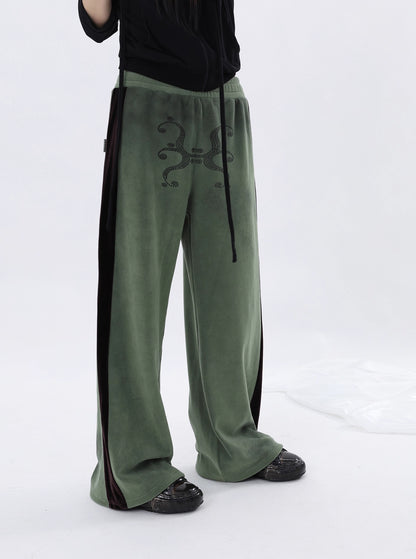 DISTRESSED TOTEM PATCHWORK SWEATPANTS