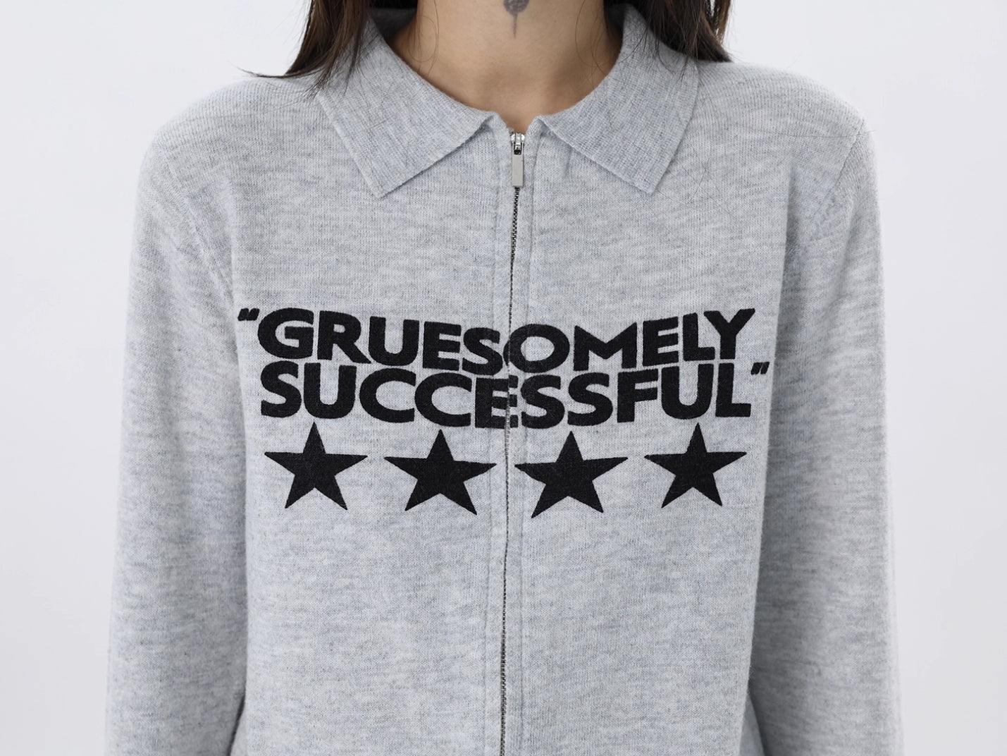 STAR ZIP CROPPED SWEATER