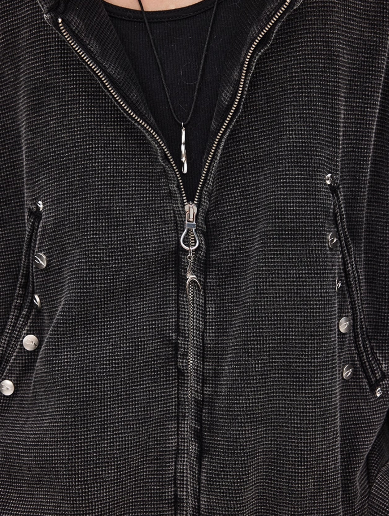 DISTRESSED WAFFLE STUDDED HOODIE