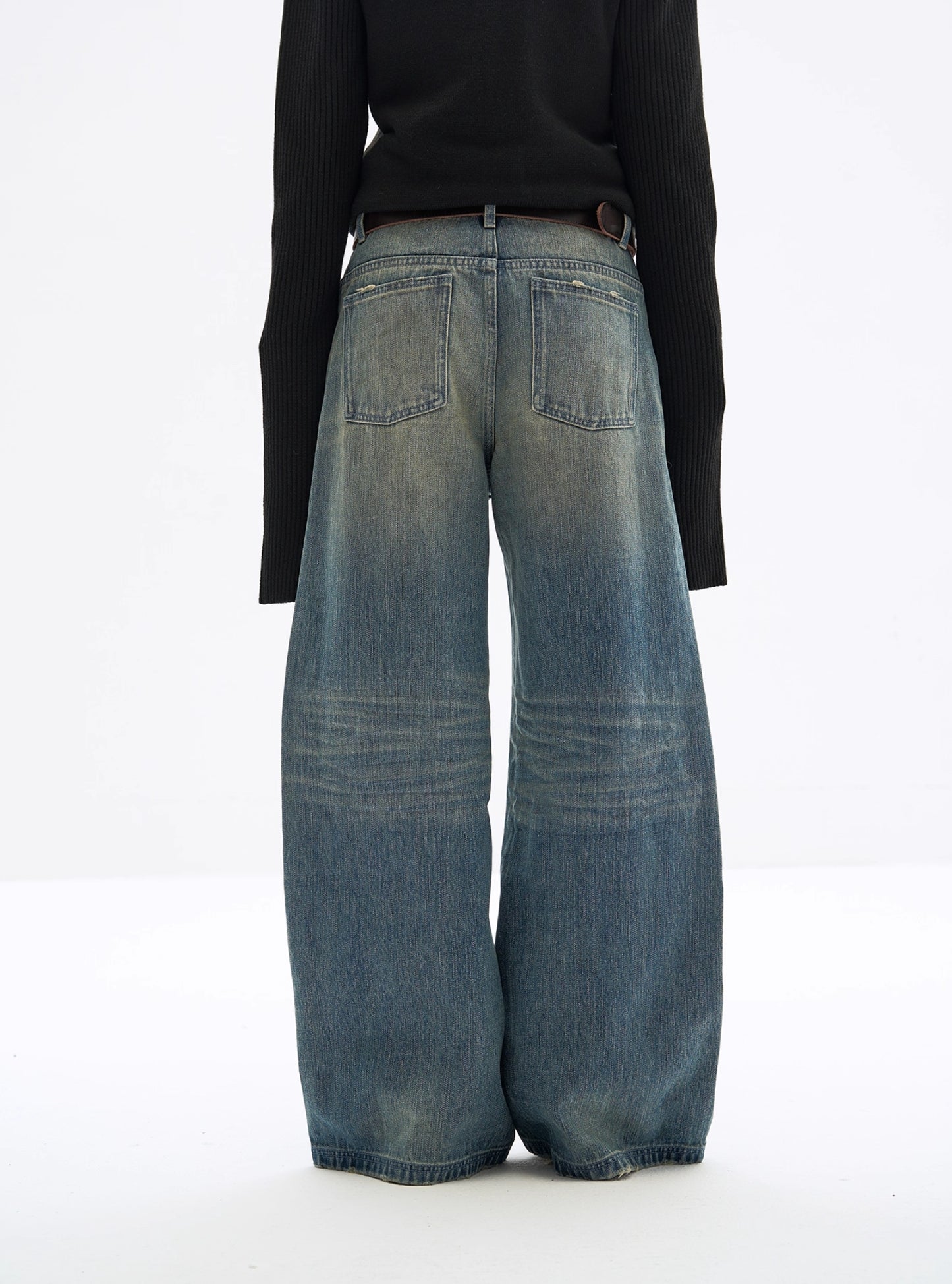 NOSTALGIC BLUE WARP ROLL JEANS