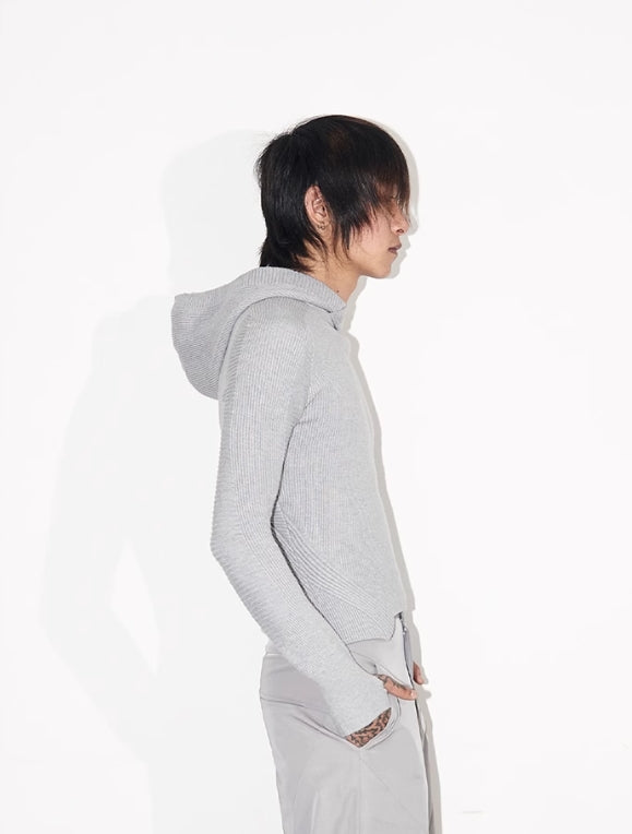 CURVED FINE HOLE KNIT SWEATER
