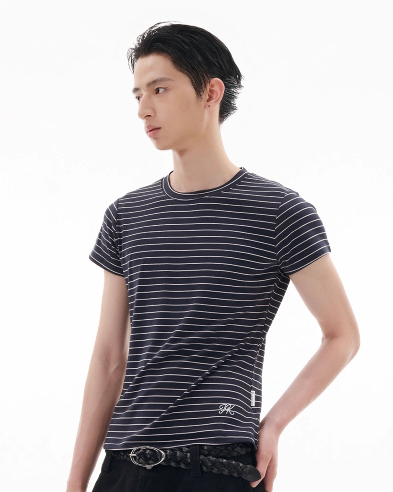 SLIM STRIPE EMBROIDERED TEE