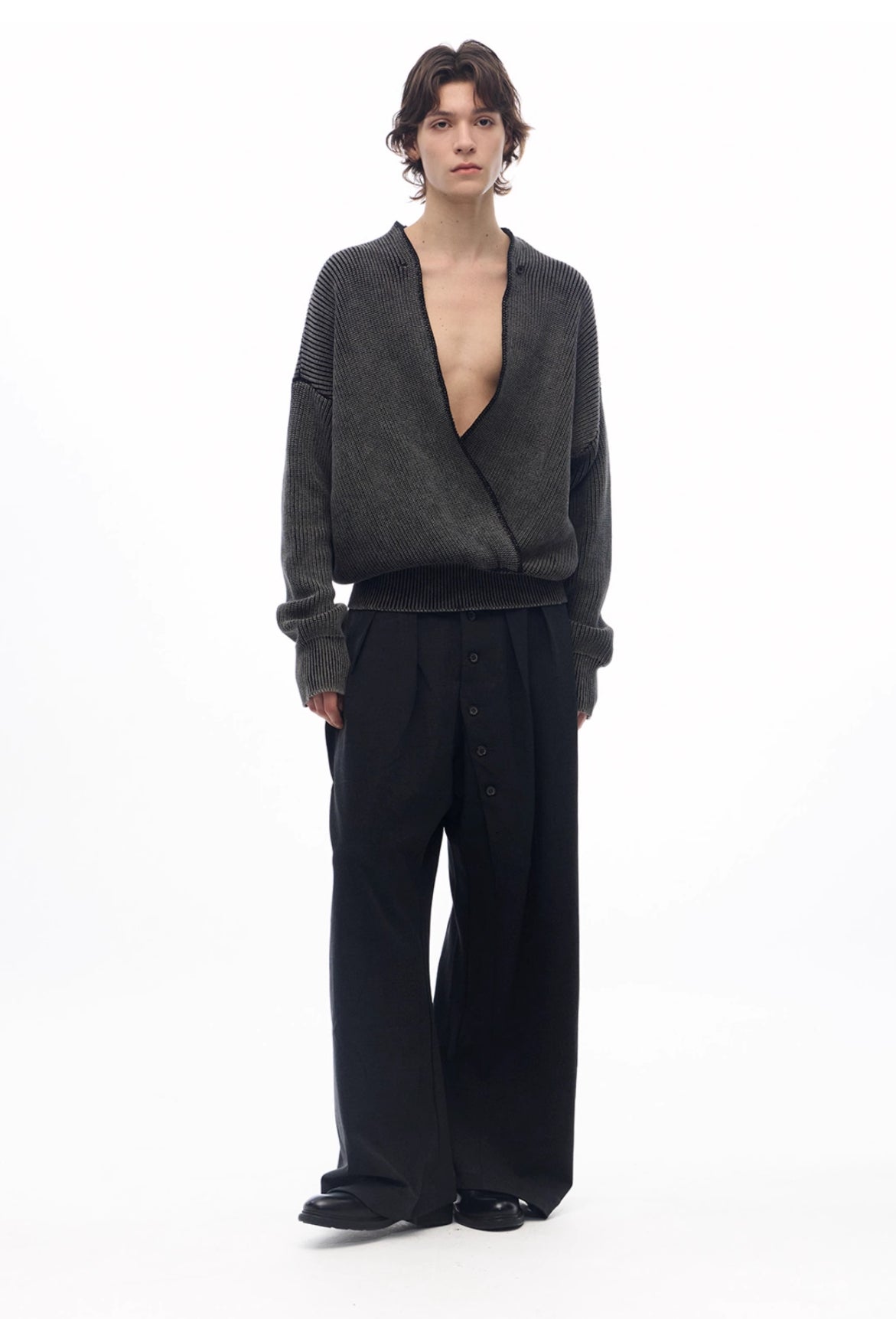 SWEETENED YEAST RETRO BUTTON KNIT