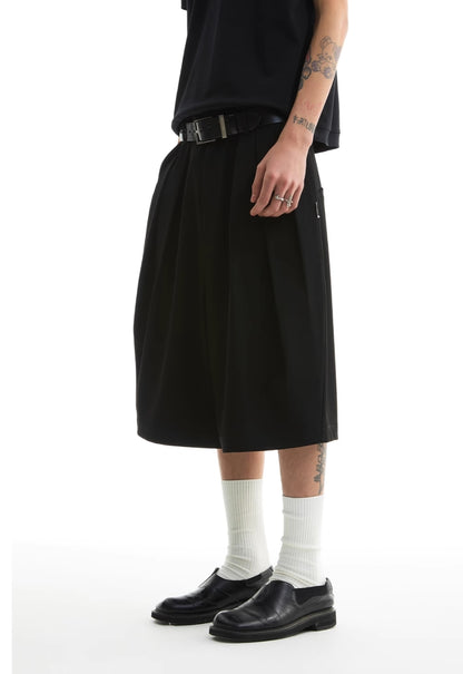 DOUBLE PANEL PLEATED SHORTS