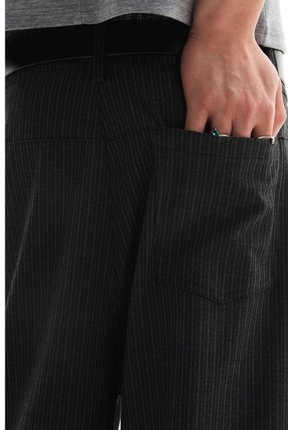 STRIPED DEFORMED SLACKS