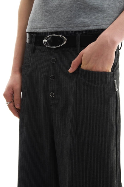 STRIPED DEFORMED SLACKS