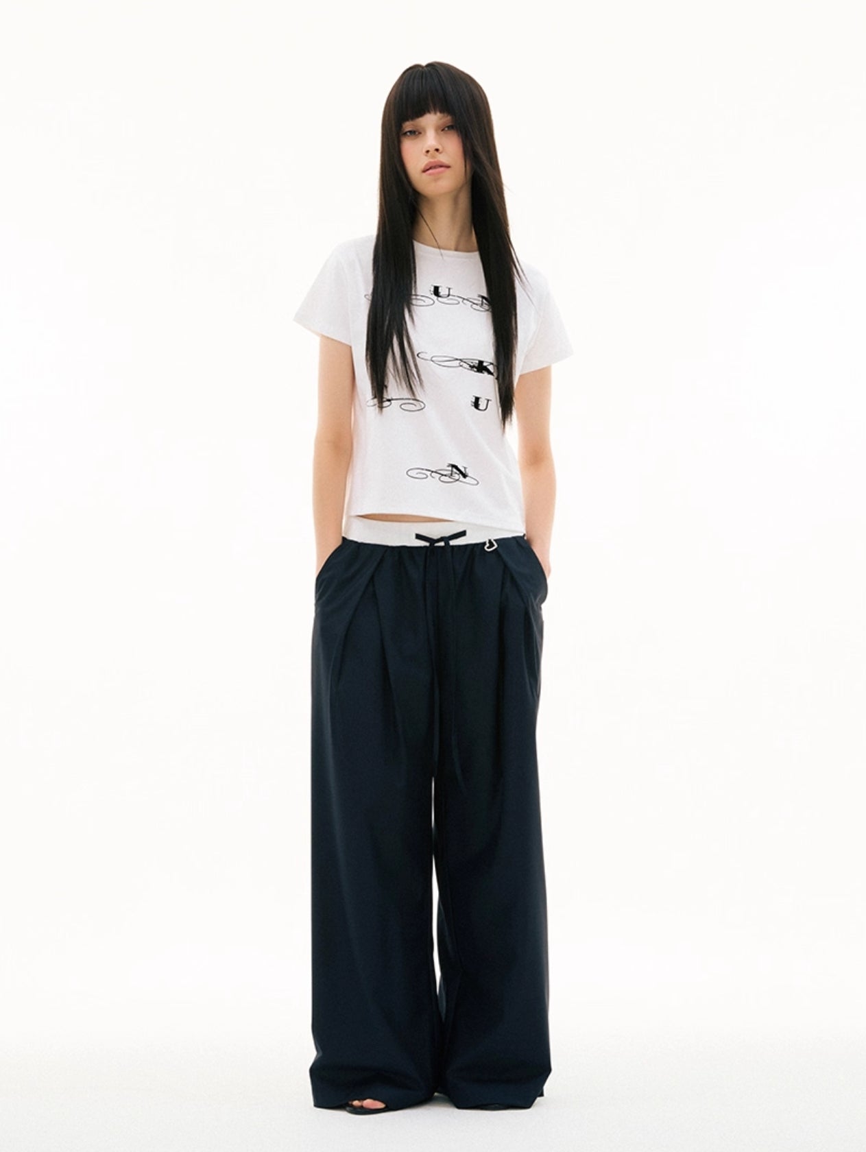 CONTRAST WAIST STRAIGHT TROUSERS