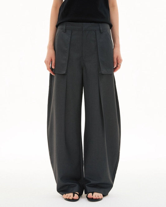 PATCH POCKET BANANA PANTS