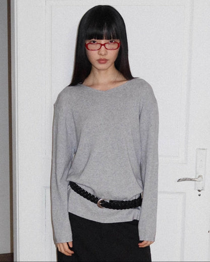 SOLID COLOR KNIT V-NECK SWEATER