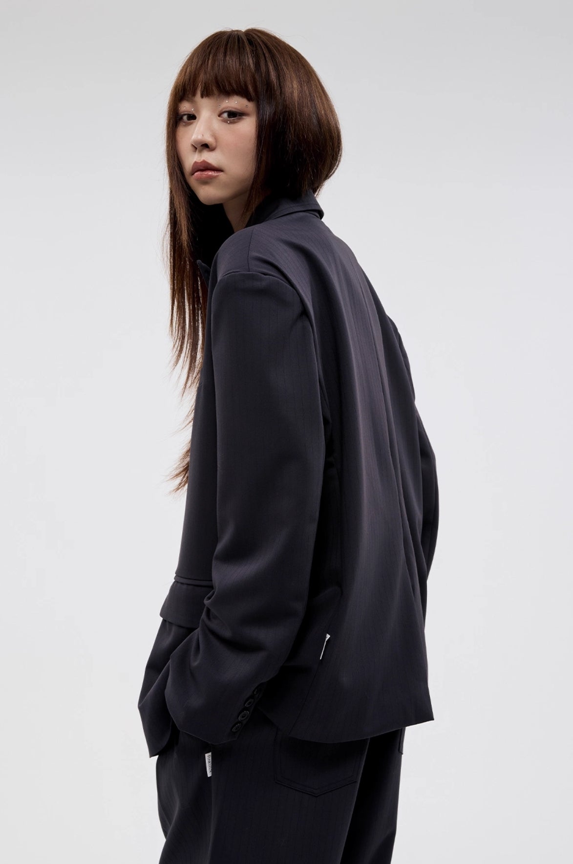 DARK STRIPE WIDE  BLAZER