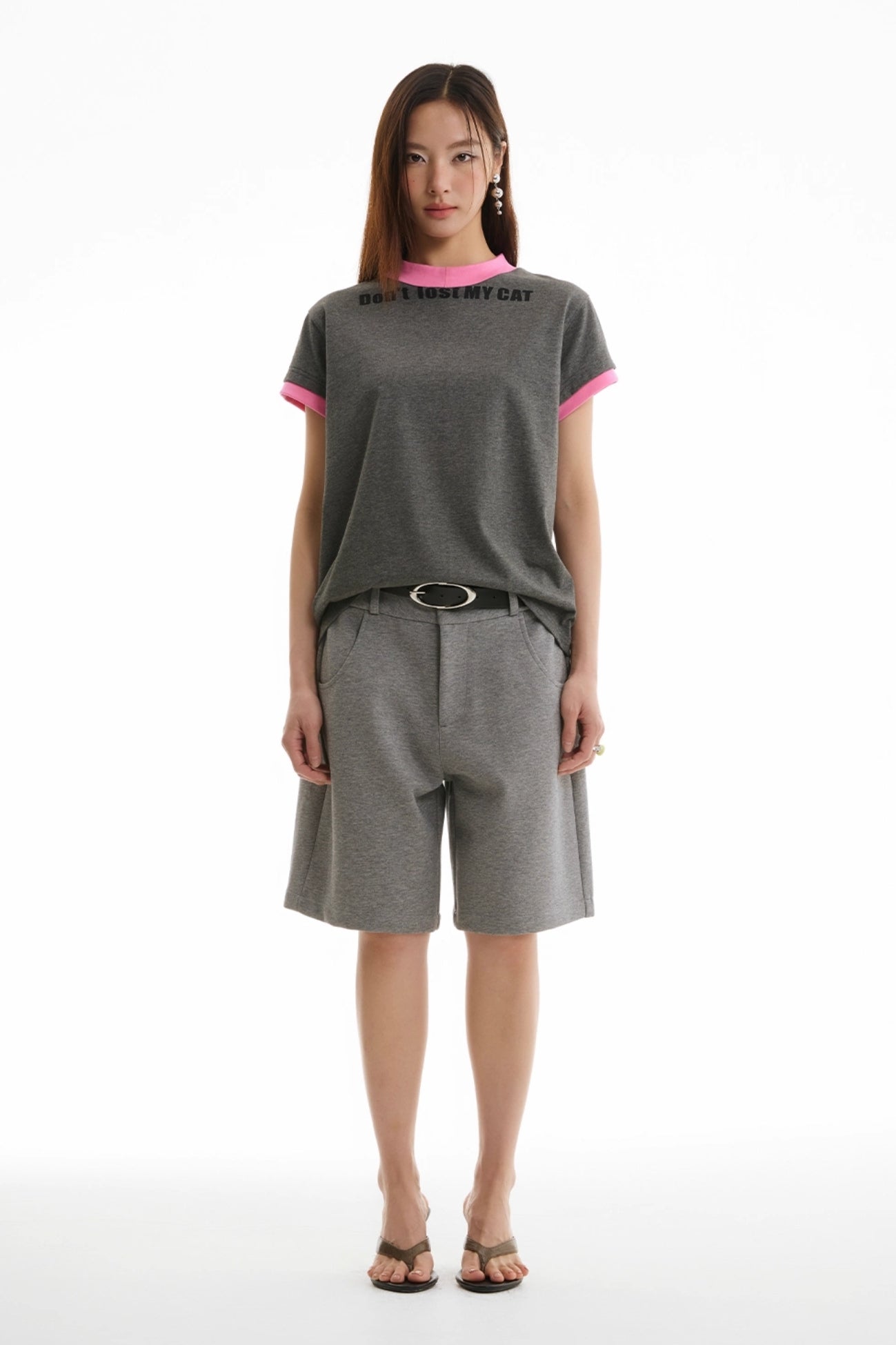 LOOSE SHOULDER CONTRAST TEE