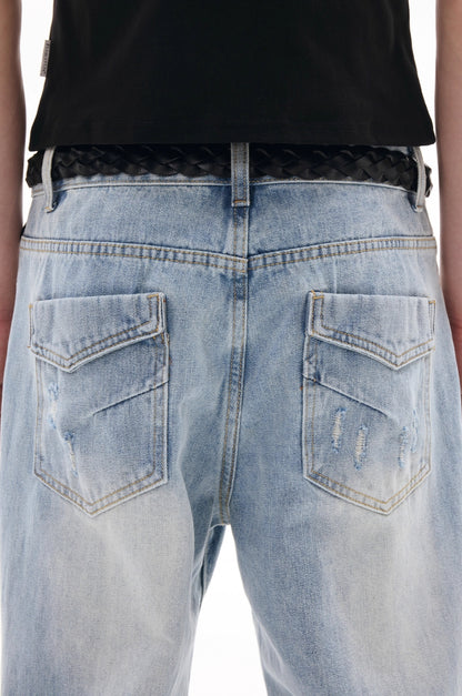 DISTRESSED LIGHT FLARE STRAIGHT JEANS