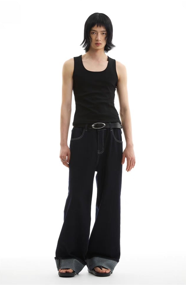 TOP FOLDED HEM STRAIGHT JEANS