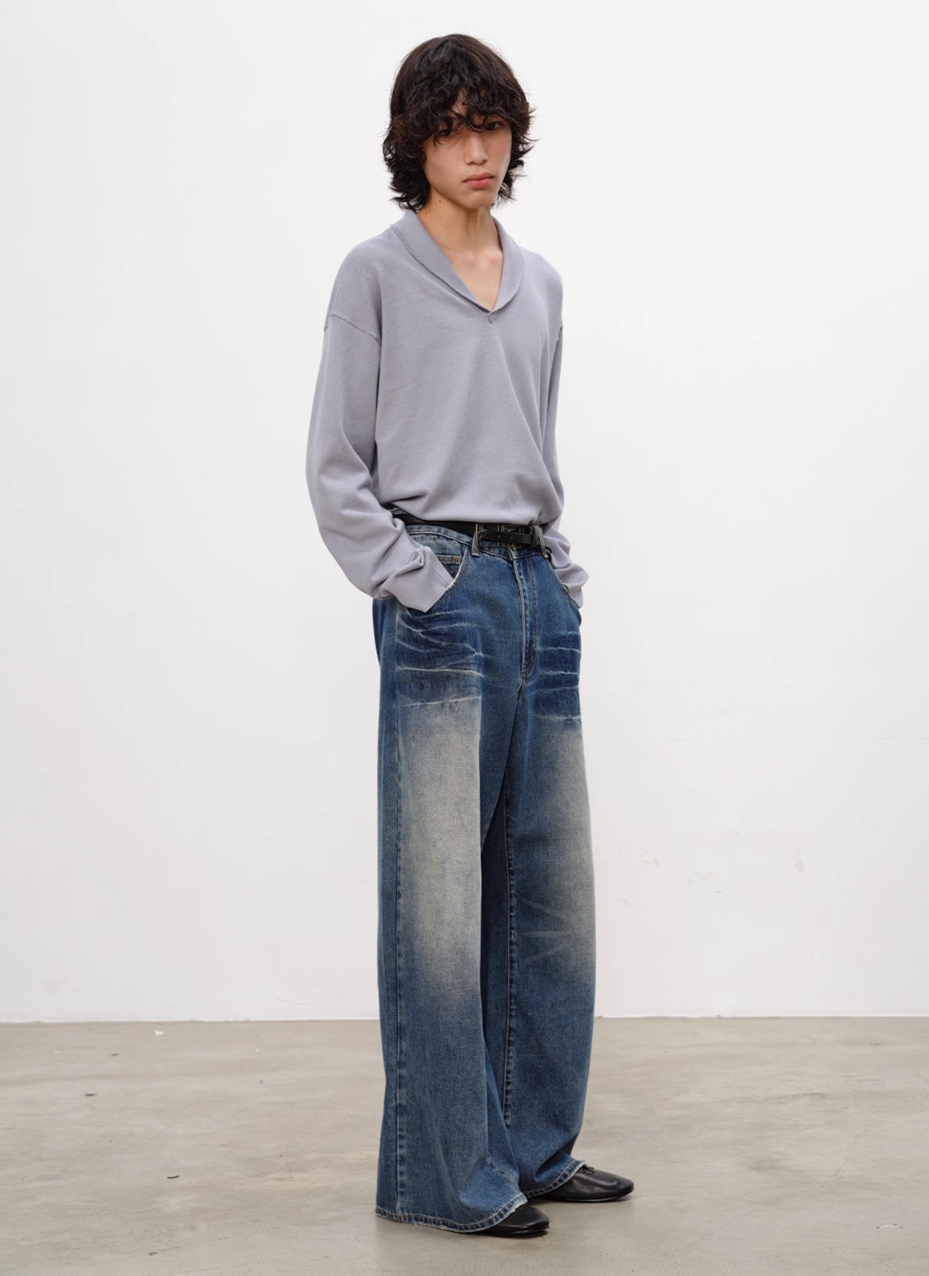 BLUE RIPPLE STRAIGHT DENIMS