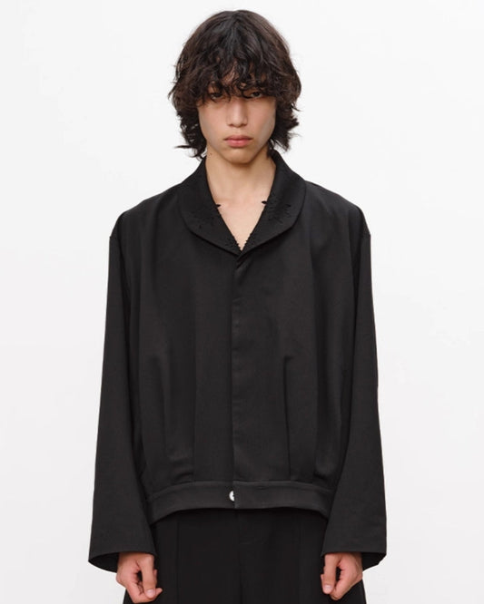 CARVED COLLAR PLEATED BLAZER