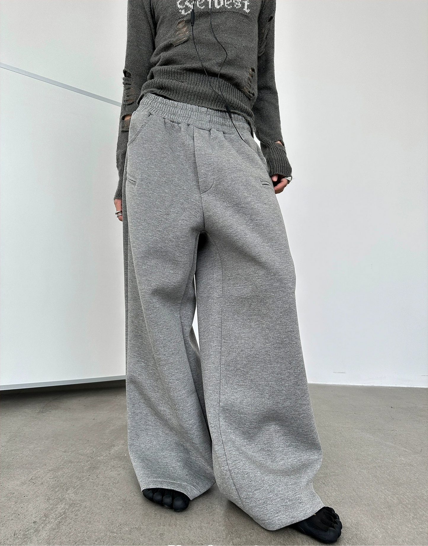 HEAVY-WEIGHT FIT WIDE-LEG SWEATPANTS