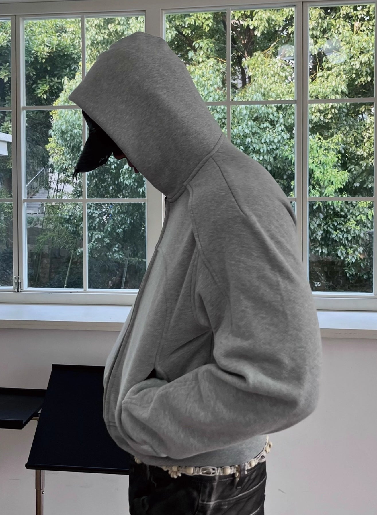 ARMOUR LOOP-ARCH SHORT HOODIE