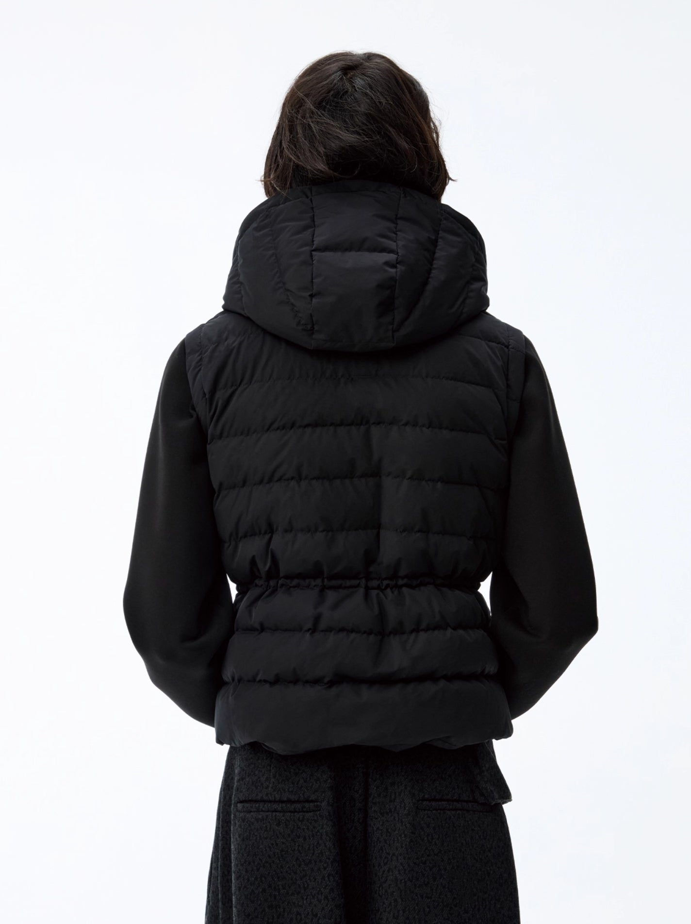 DETACHABLE SLEEVES DOWN PUFFER