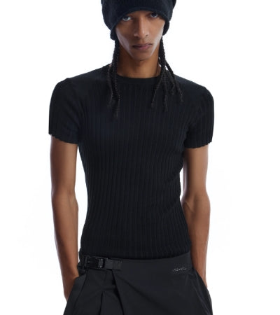 DEEP BLACK SLIM KNIT TOP