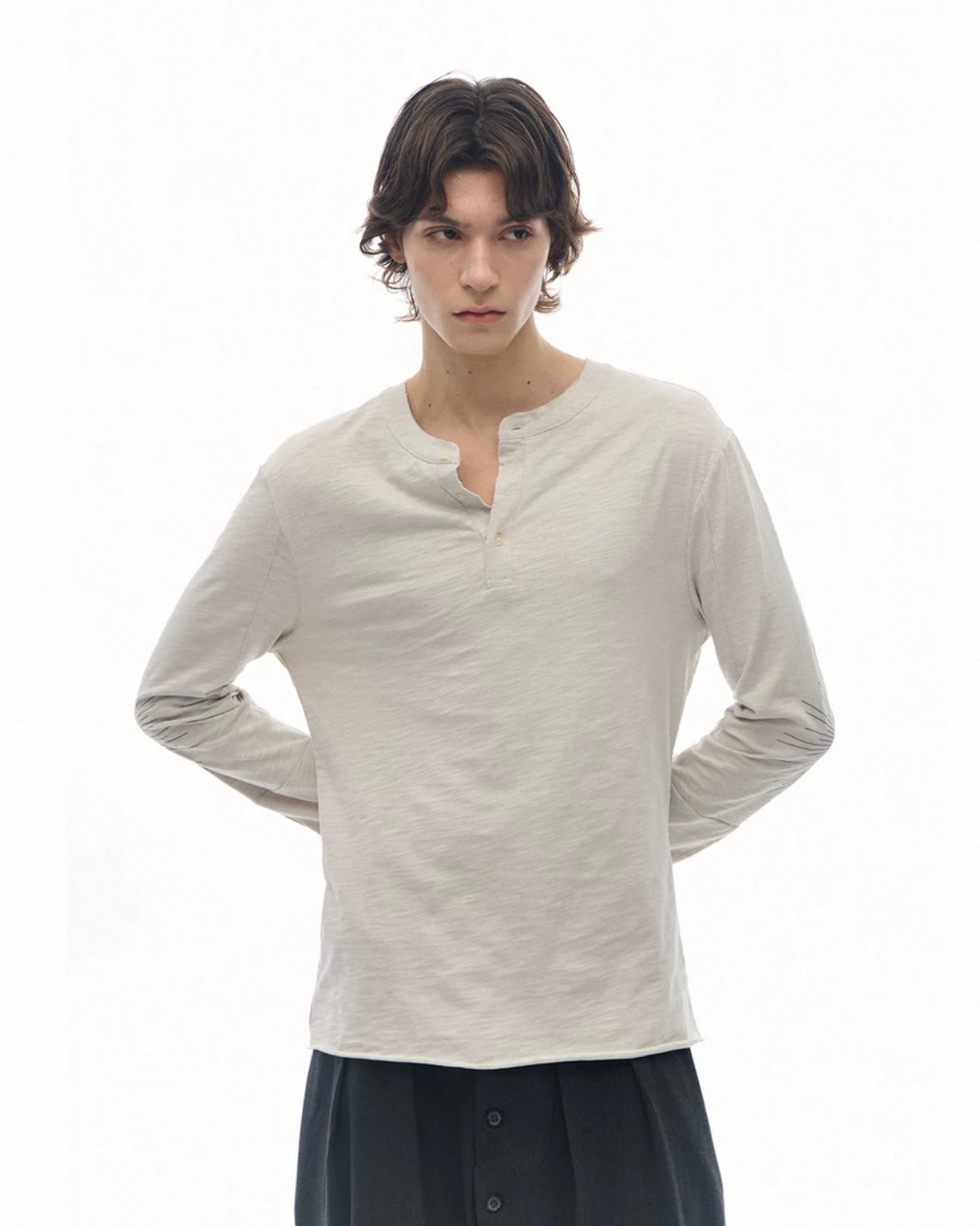 SUN EMBROIDERED LONG SLEEVE TEE