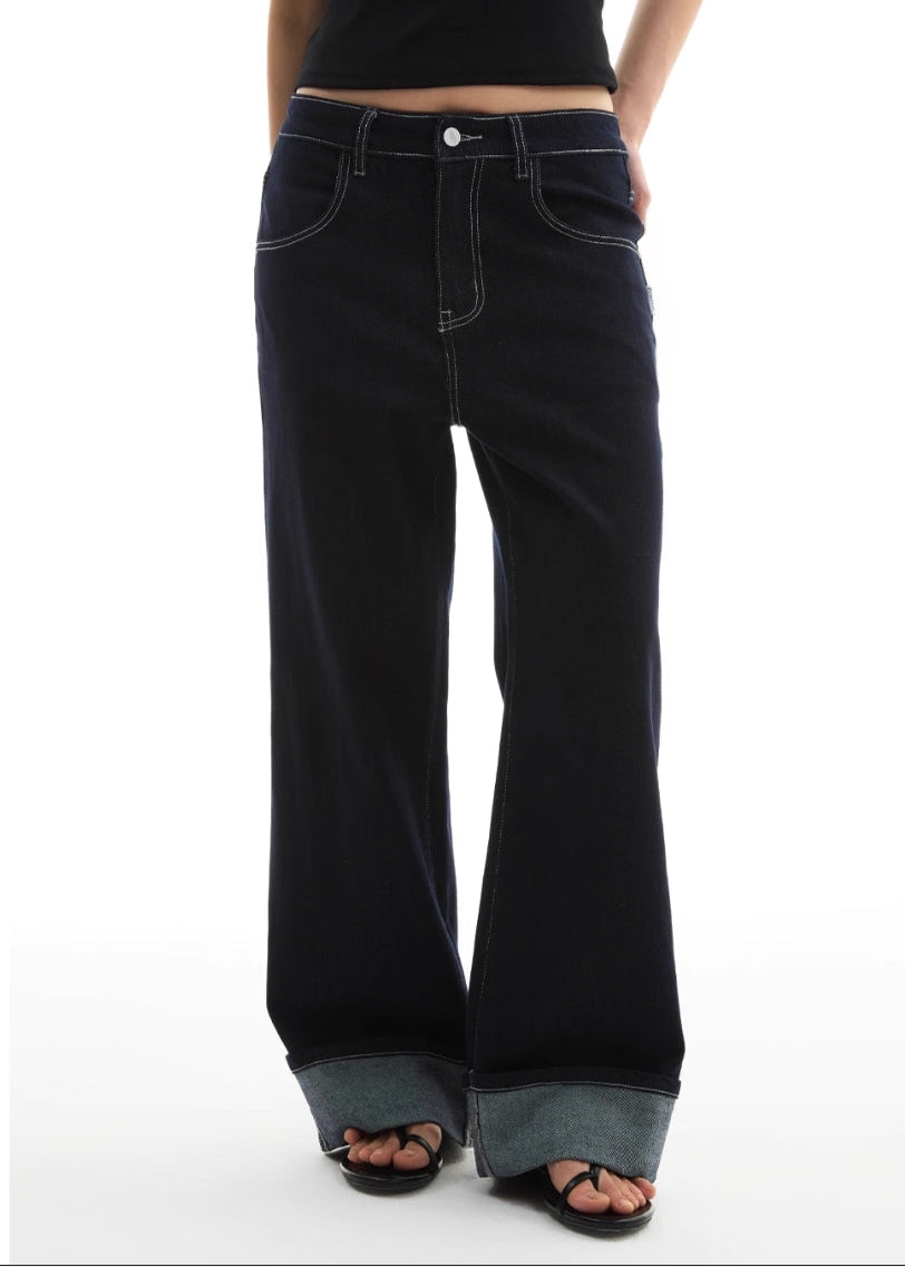 TOP FOLDED HEM STRAIGHT JEANS
