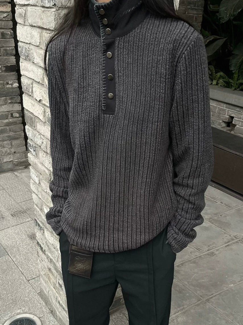 PULLOVER STAND COLLAR SWEATER
