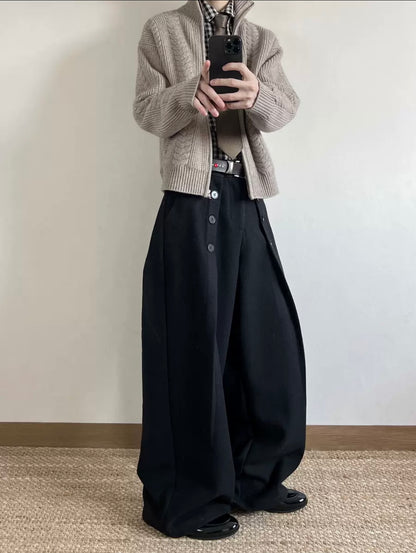 BUTTON PLEATED TROUSERS