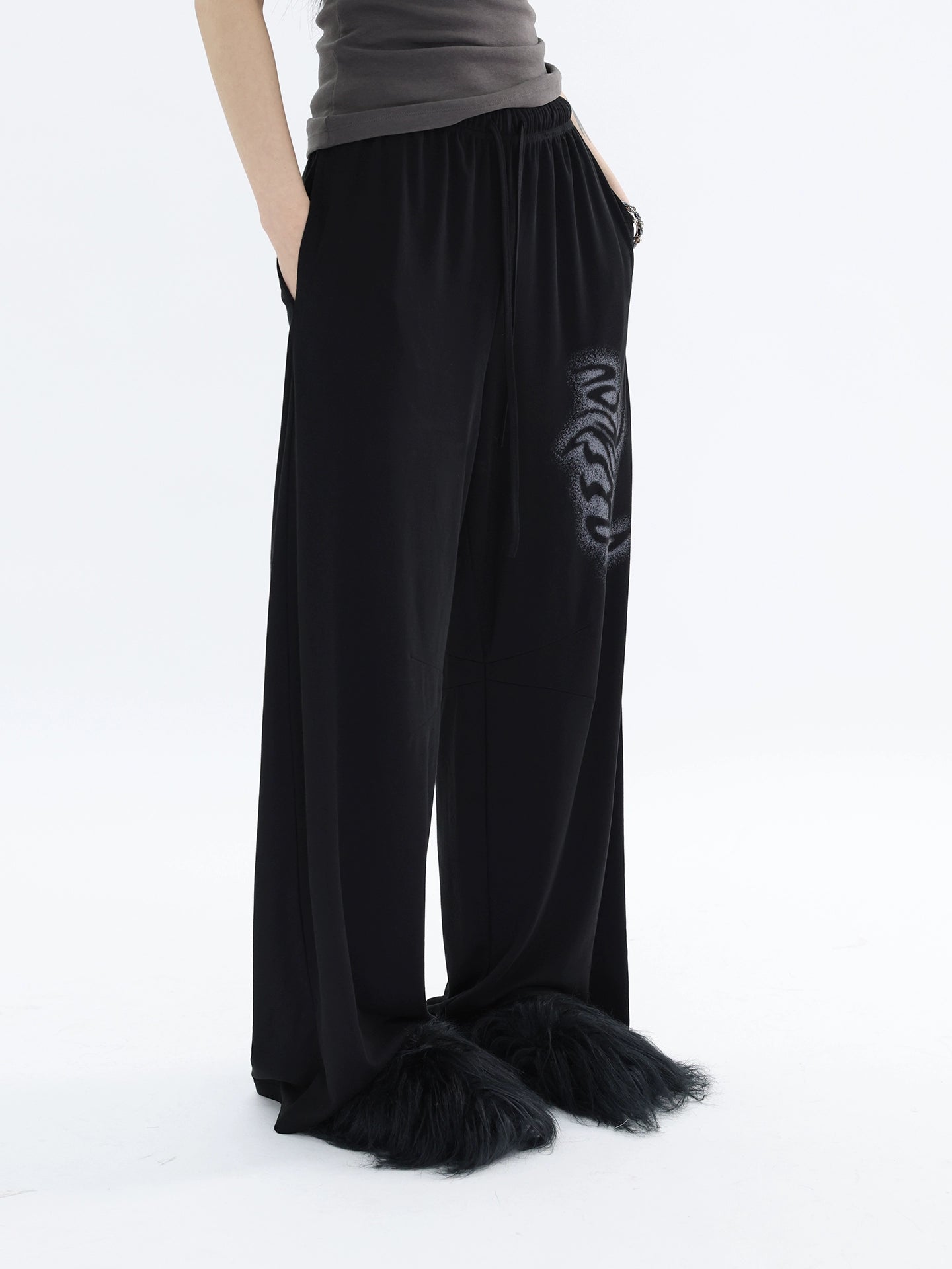 DRAPED CUPRO STRAIGHT PANTS